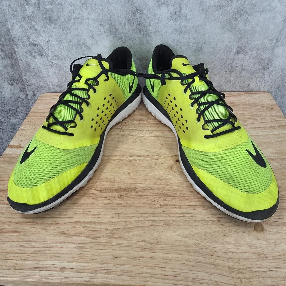 Nike FS Lite Trainer 2 Running Shoe Mens 13 Volt Neon Black White 615972-700